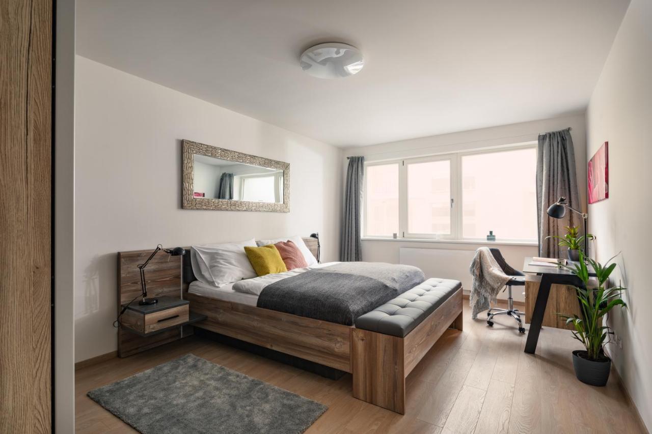 Prague Days - Exclusive Condo In Trendy Neighbourhood Екстер'єр фото